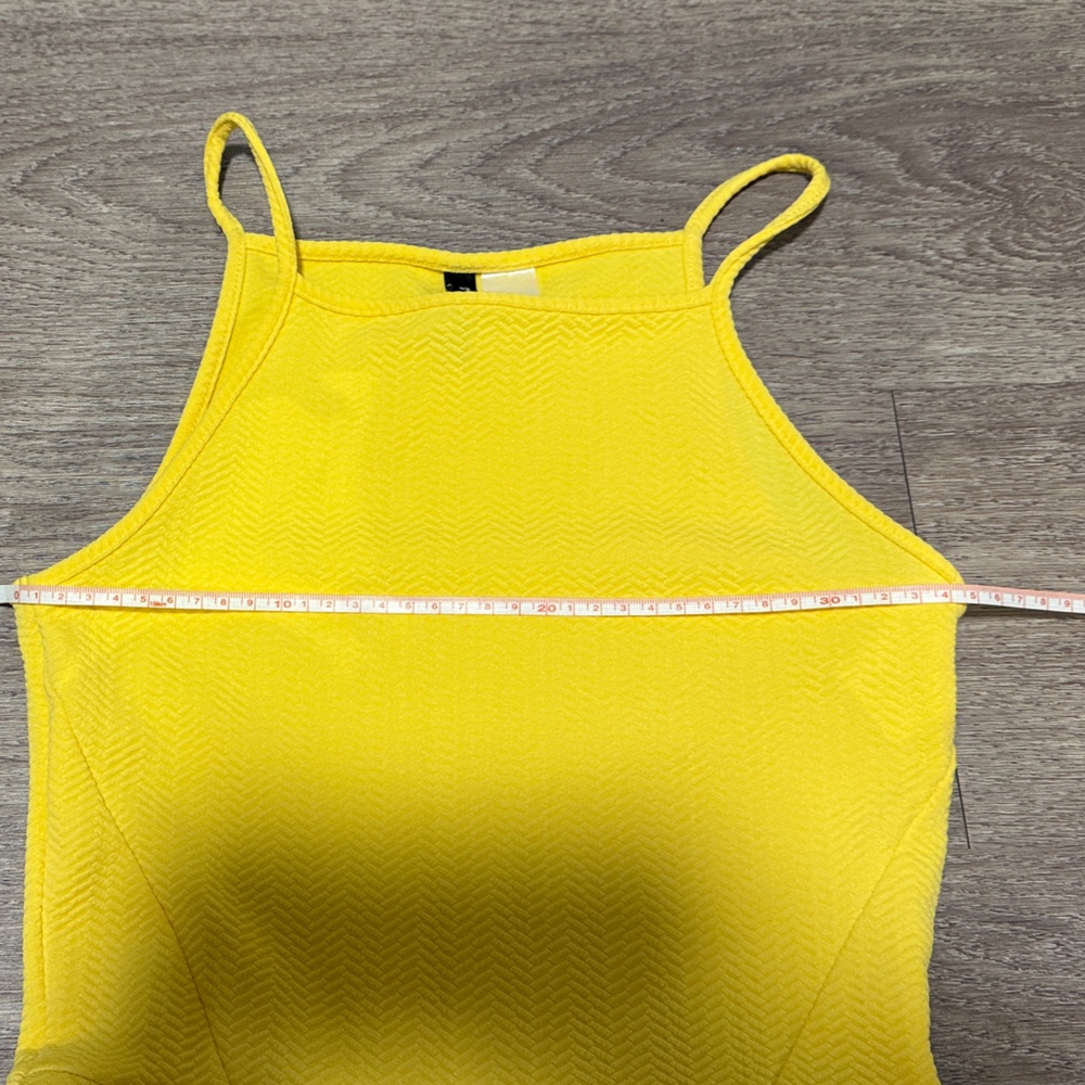 H&M Women’s Yellow A-line Mini Dress - Picture 4 of 7